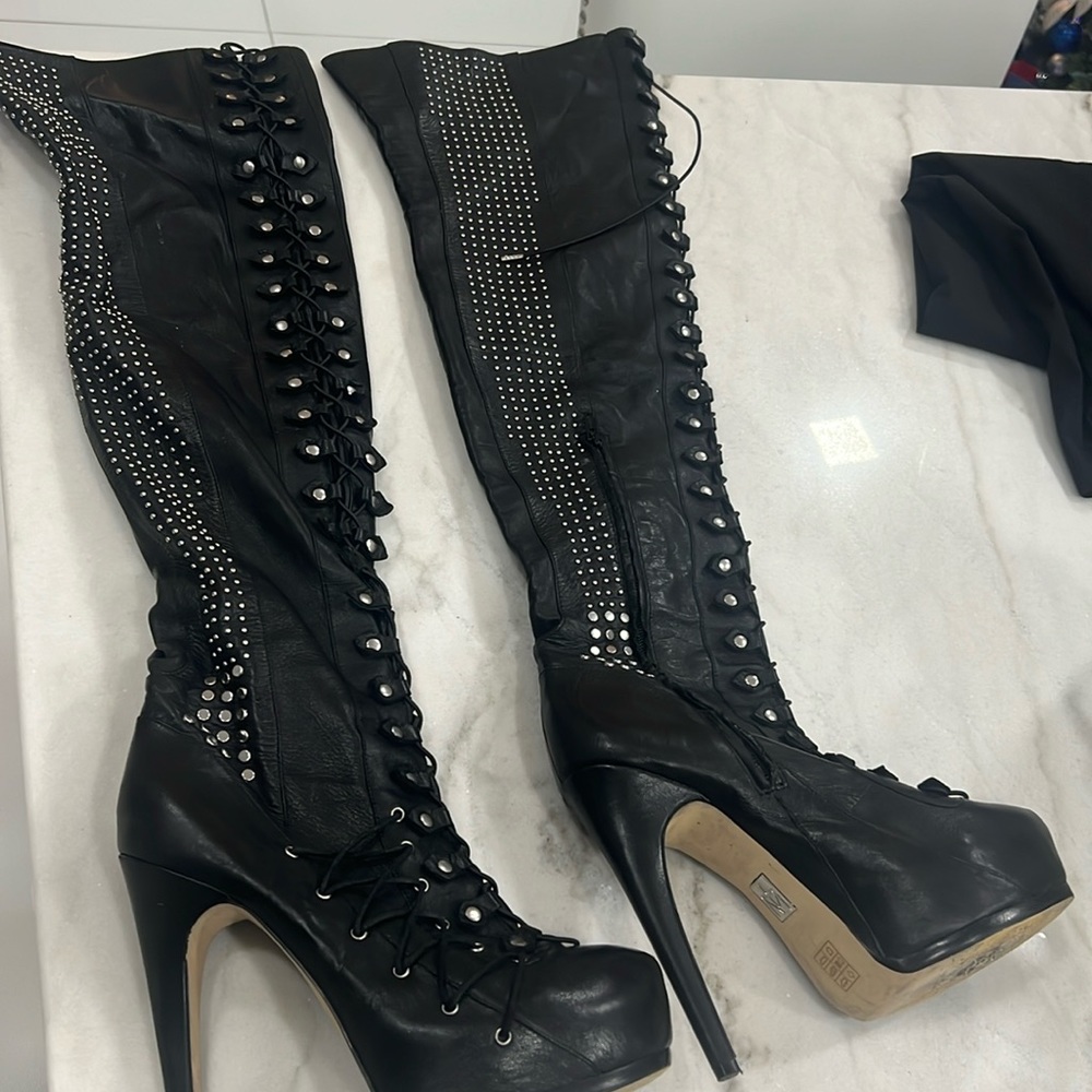 Truth or Dare Madonna boots